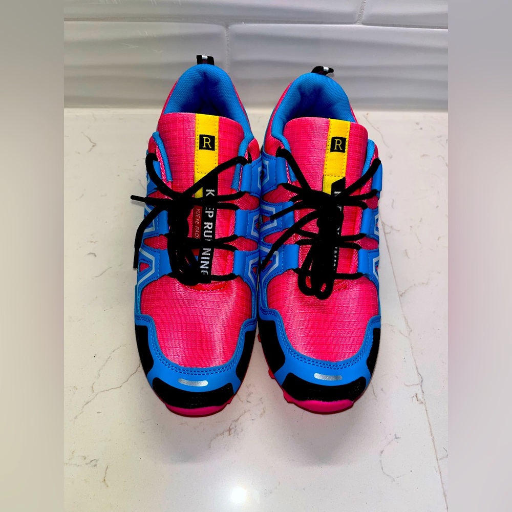 NWOT Keep Running - Yueye Paoxie - Speed 3 - Purple Trail Running/ Hiking Shoes